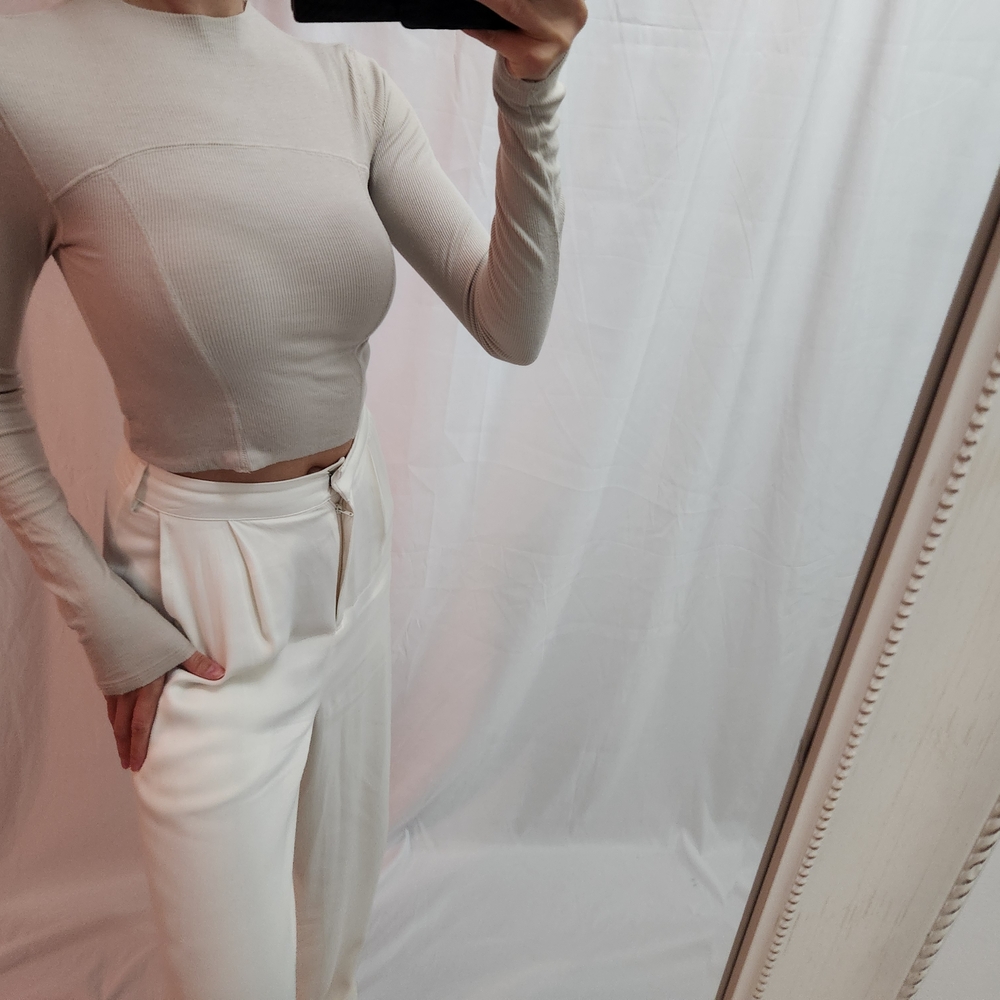 Joah Brown Ribbed Tan Top - Picture 2 of 10